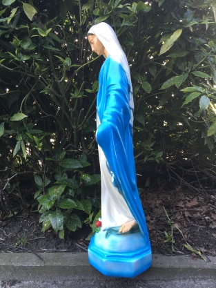 Moeder Maria / Mother Mary, groot polysteinen beeld, PRACHTIG.